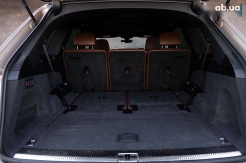 Audi Q7 2019 - фото 12