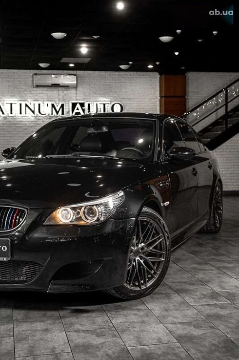 BMW M5 2006 - фото 2