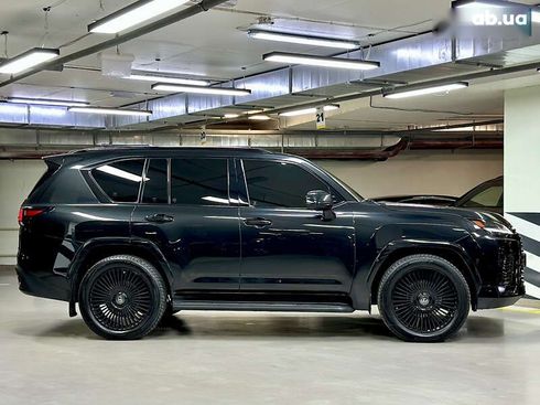 Lexus LX 2022 - фото 27