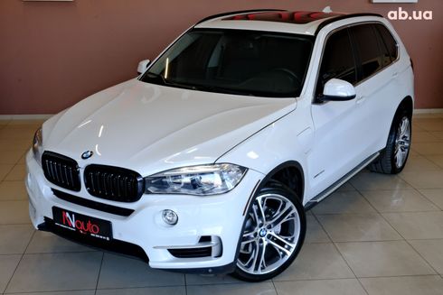 BMW X5 2016 белый - фото 2