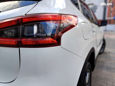 Nissan Qashqai 2019 - фото 20
