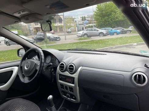 Dacia Logan 2011 - фото 14
