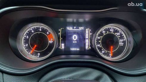 Jeep Cherokee 2019 - фото 20