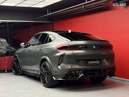 BMW X6 M 2022 - фото 22