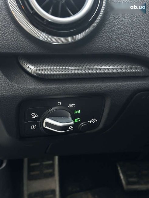 Audi A3 2016 - фото 8