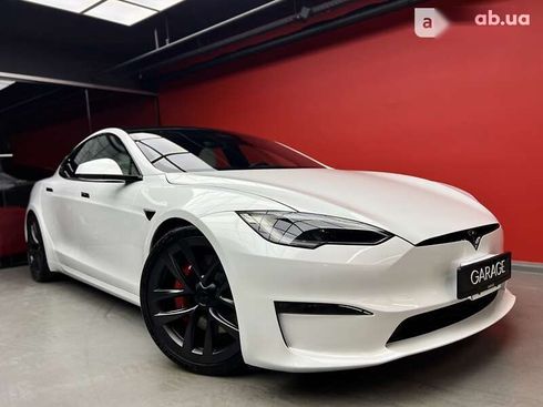 Tesla Model S 2023 - фото 11
