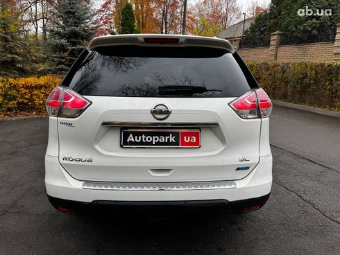 Nissan Rogue 2014 белый - фото 8