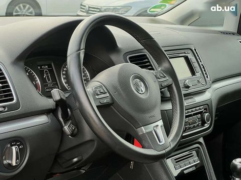 Volkswagen Sharan 2012 - фото 22