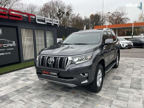 Toyota Land Cruiser Prado 2020 - фото 3