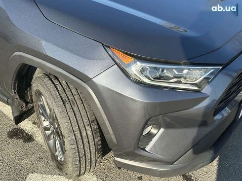 Toyota RAV4 2019 - фото 11