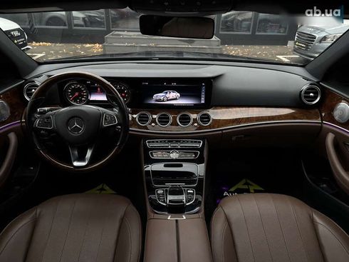 Mercedes-Benz E-Класс 2017 - фото 25