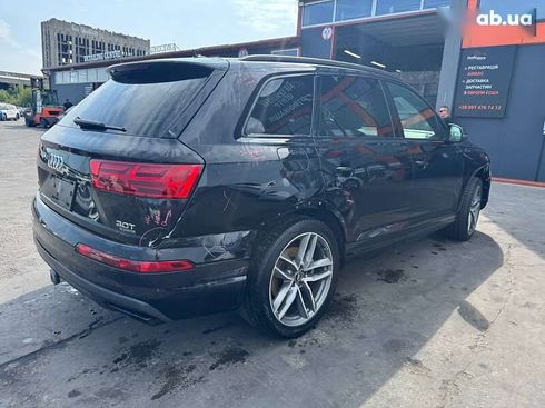 Audi Q7 2018 - фото 4