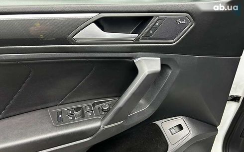 Volkswagen Tiguan 2020 - фото 12