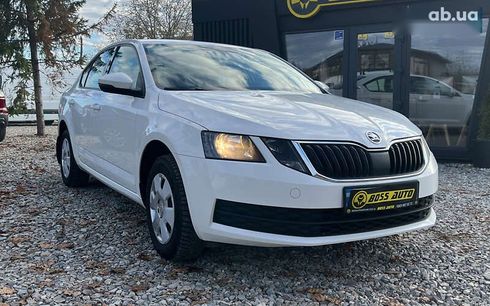 Skoda Octavia 2019 - фото 4