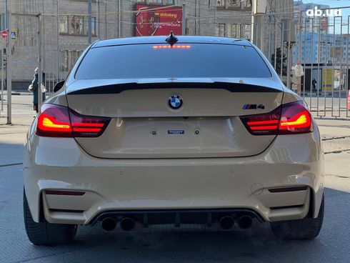 BMW M4 2014 белый - фото 10