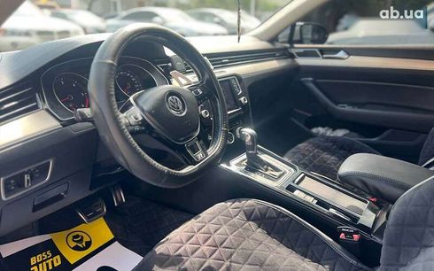 Volkswagen Passat 2015 - фото 12