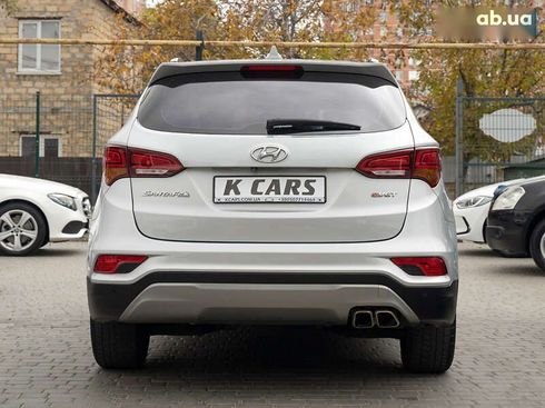 Hyundai Santa Fe 2016 - фото 8
