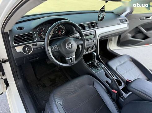 Volkswagen Passat 2014 - фото 18