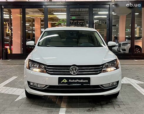 Volkswagen Passat 2015 - фото 5