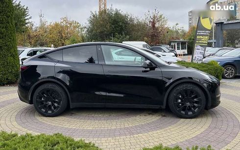 Tesla Model Y 2021 - фото 8