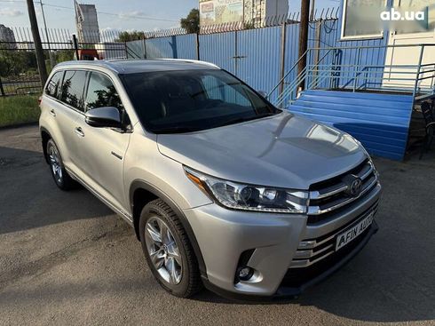 Toyota Highlander 2018 - фото 8
