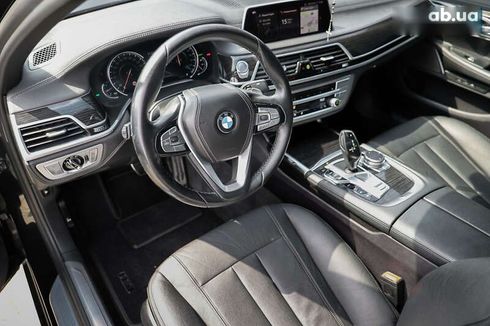 BMW 7 серия 2018 - фото 22