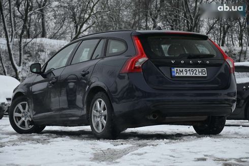 Volvo V60 2014 - фото 7