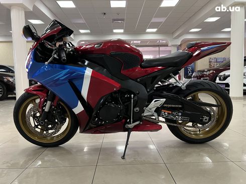 Honda CBR 2010 - фото 4