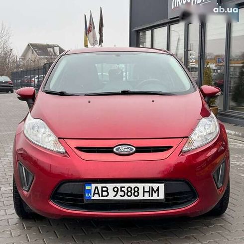 Ford Fiesta 2012 - фото 2