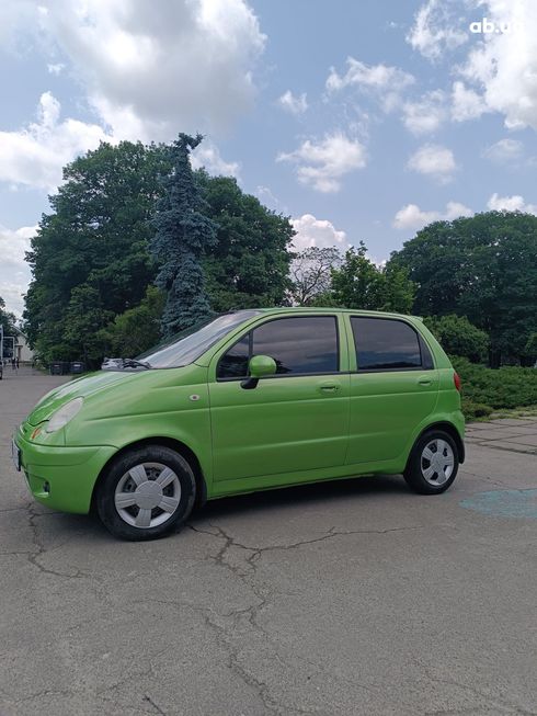 Daewoo Matiz 2008 зеленый - фото 2
