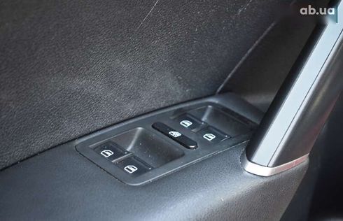 Volkswagen Passat 2018 - фото 30