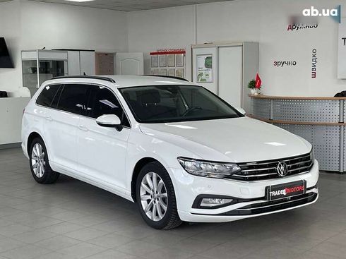 Volkswagen Passat 2020 - фото 2