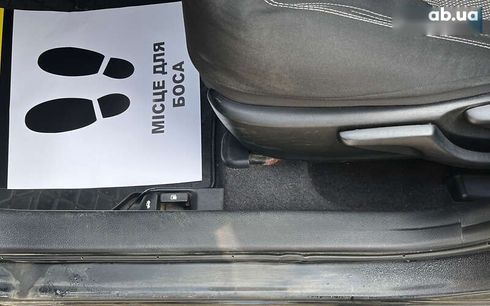 Toyota Corolla 2013 - фото 21