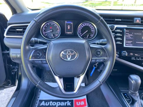 Toyota Camry 2018 черный - фото 46