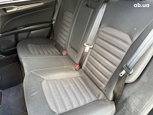 Ford Fusion 2017 черный - фото 34