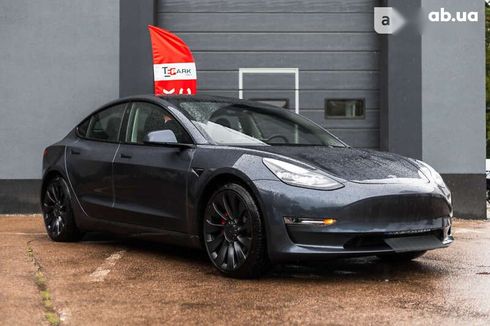 Tesla Model 3 2023 - фото 10