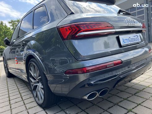 Audi SQ7 2021 - фото 29