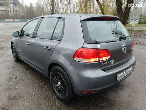 Volkswagen Golf 2012 серый - фото 6