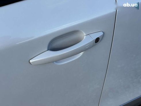 Peugeot e-2008 2020 - фото 12