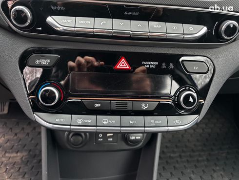 Hyundai Ioniq 2019 синий - фото 23