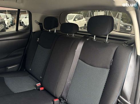 Nissan Leaf 2021 - фото 20