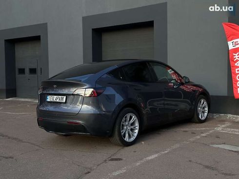 Tesla Model Y 2023 - фото 7