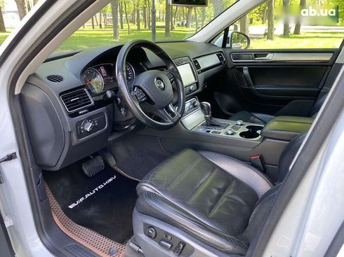 Volkswagen Touareg 2015 - фото 29