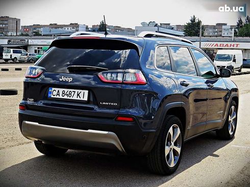 Jeep Cherokee 2019 - фото 3