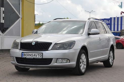 Skoda Octavia 2011 - фото 29