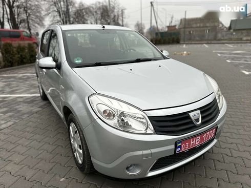 Dacia Sandero 2008 - фото 18