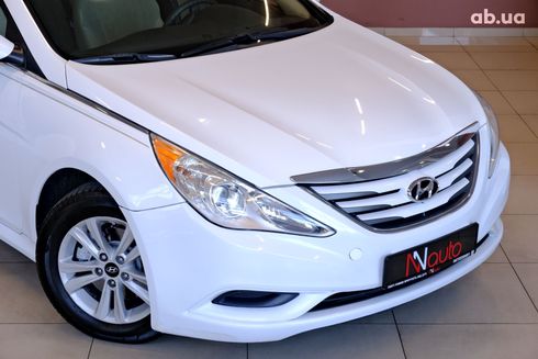 Hyundai Sonata 2015 белый - фото 3