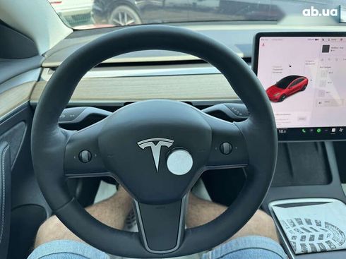 Tesla Model 3 2021 - фото 18