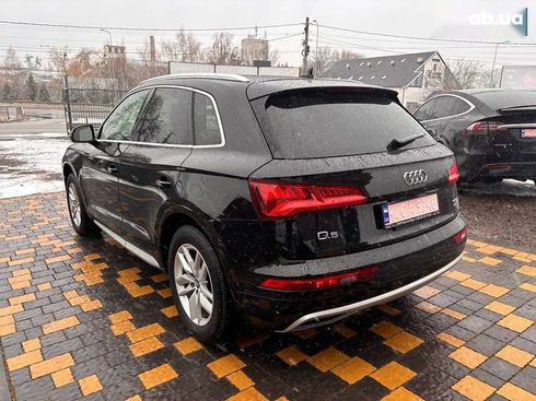 Audi Q5 2018 - фото 8