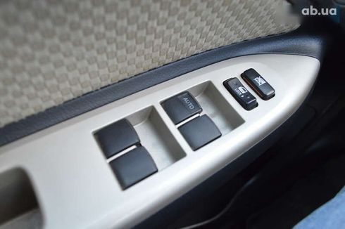 Toyota Yaris 2007 - фото 25